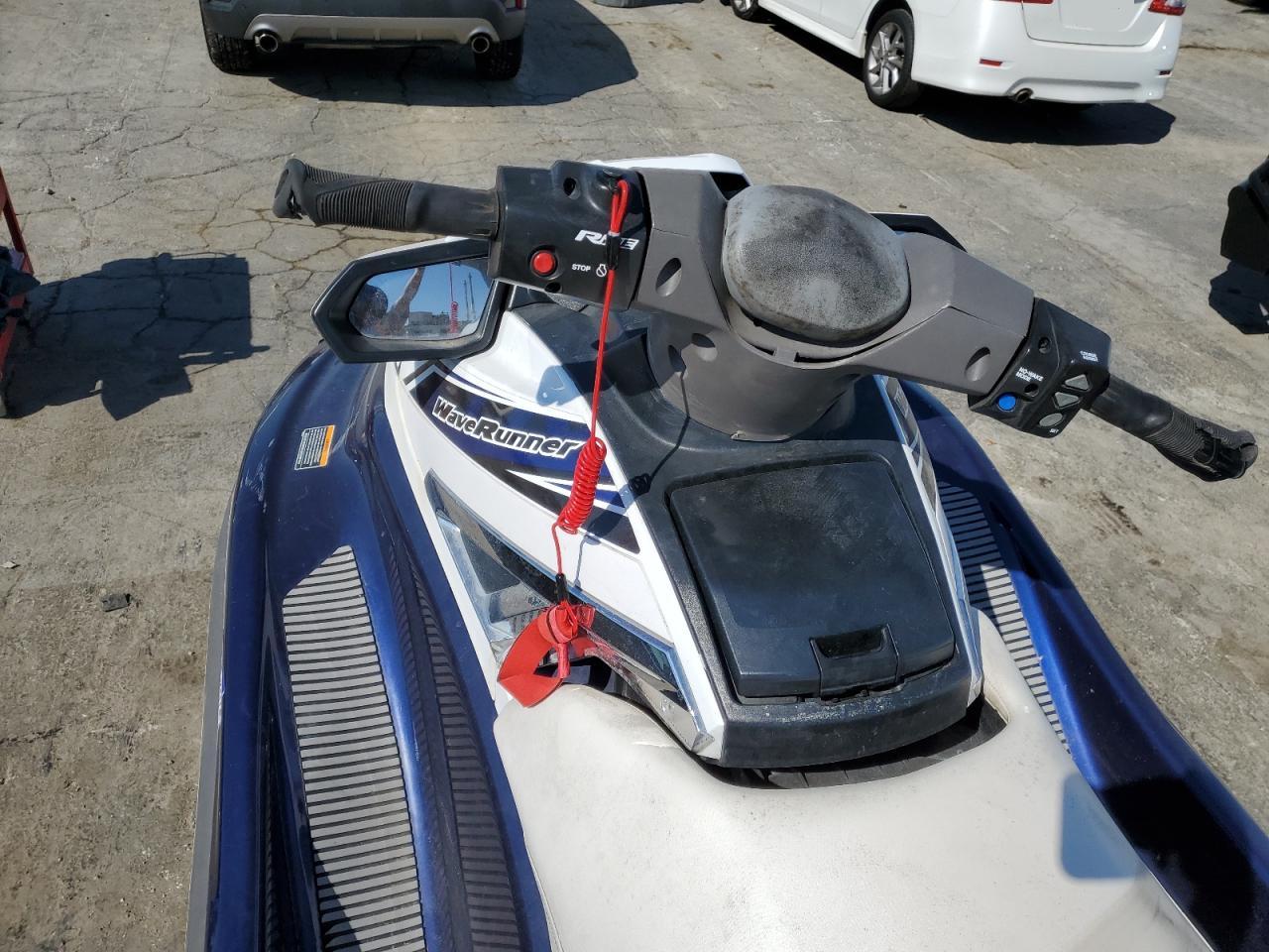 Lot #2905183532 2016 YAMAHA WAVERUNNER