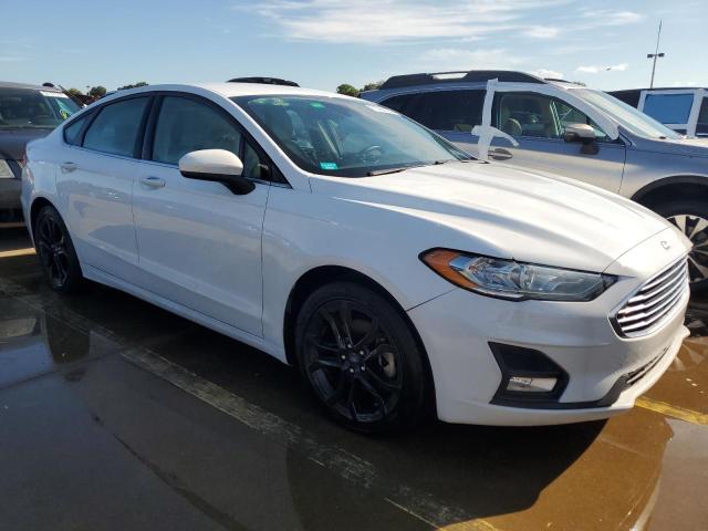 VIN 3FA6P0HDXKR159520 2019 Ford Fusion, SE no.4