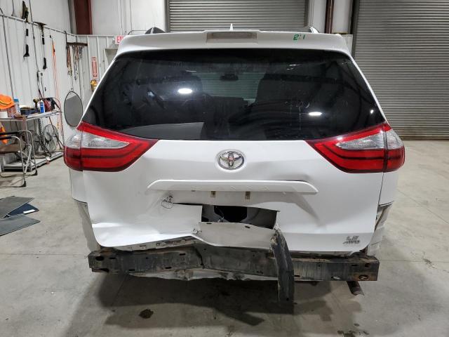 2018 TOYOTA SIENNA LE - 5TDJZ3DC6JS193365