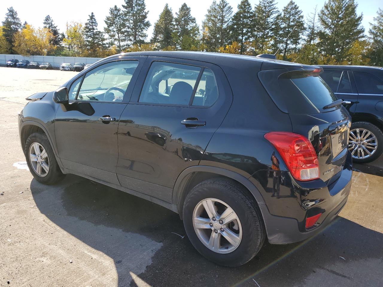 Lot #2990921384 2019 CHEVROLET TRAX LS