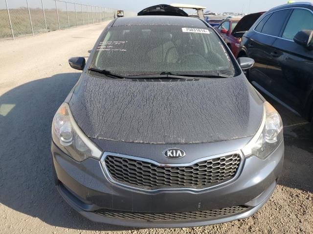 VIN KNAFX4A61G5548647 2016 KIA Forte, LX no.5