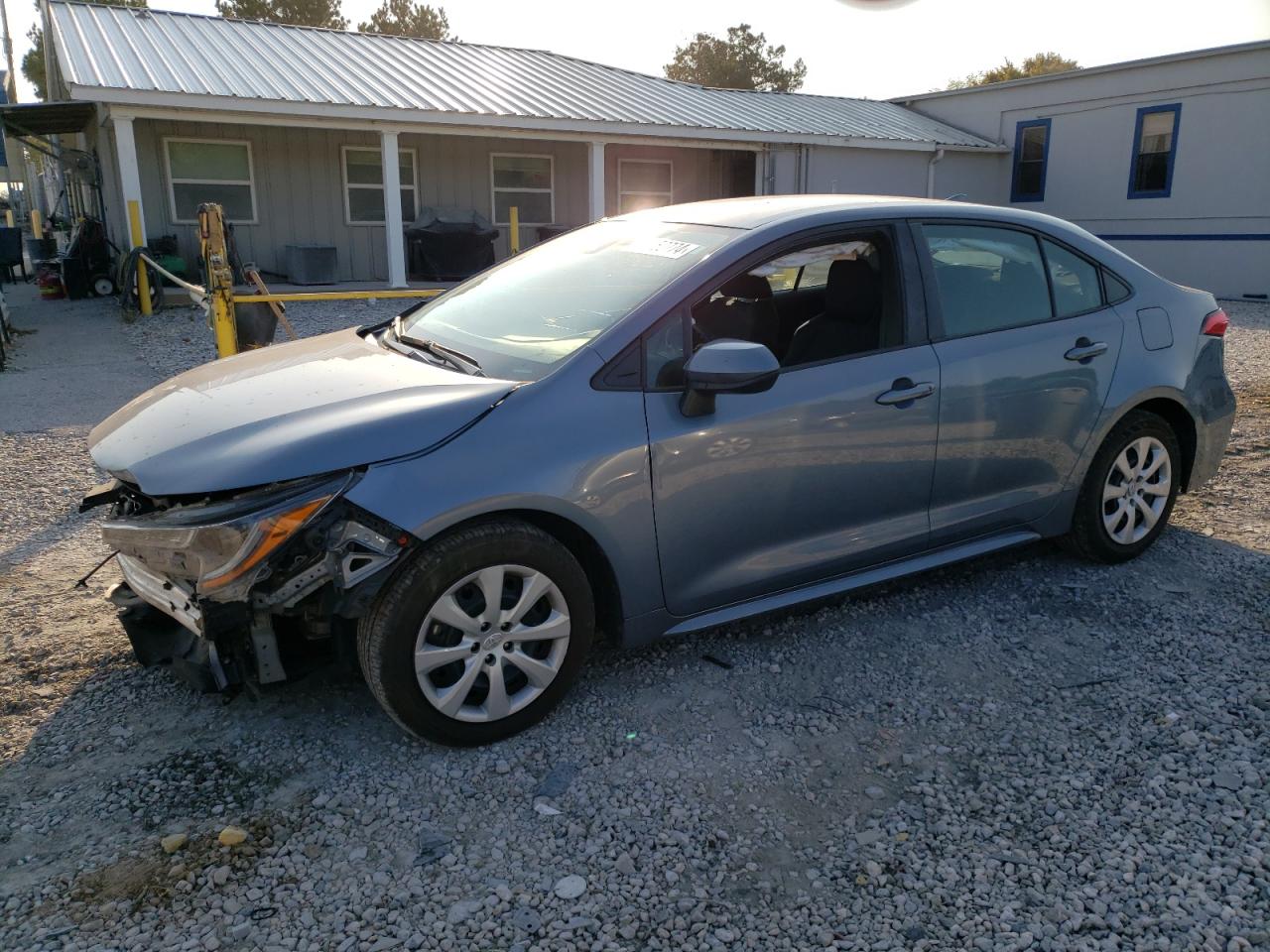 Lot #2952116724 2021 TOYOTA COROLLA LE