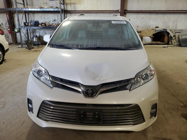 2019 TOYOTA SIENNA XLE - 5TDYZ3DC7KS995469