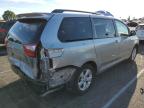 TOYOTA SIENNA LE photo