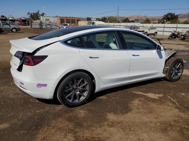 2018 TESLA MODEL 3 - 5YJ3E1EB5JF074886