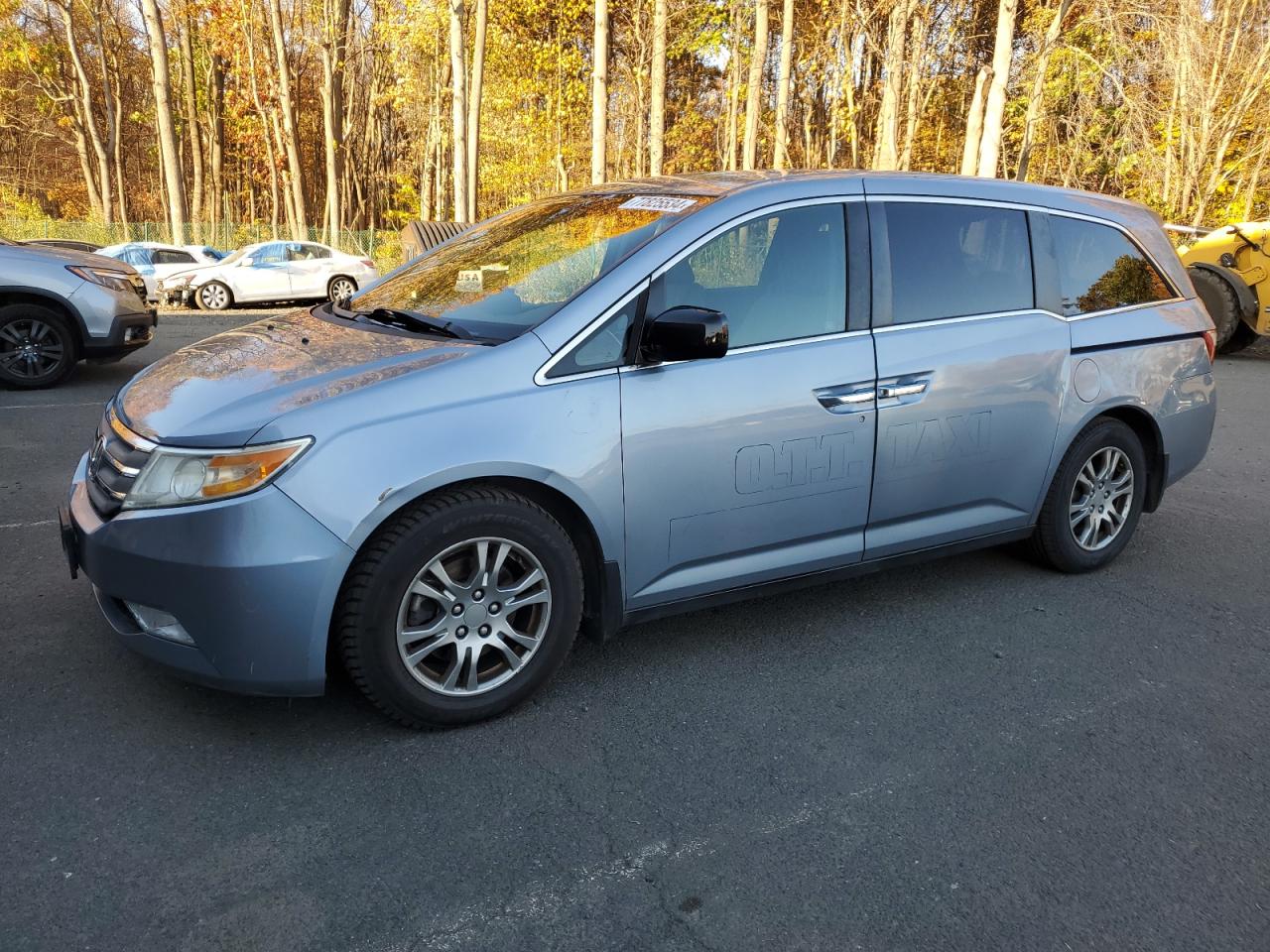 Lot #2924010114 2011 HONDA ODYSSEY EX