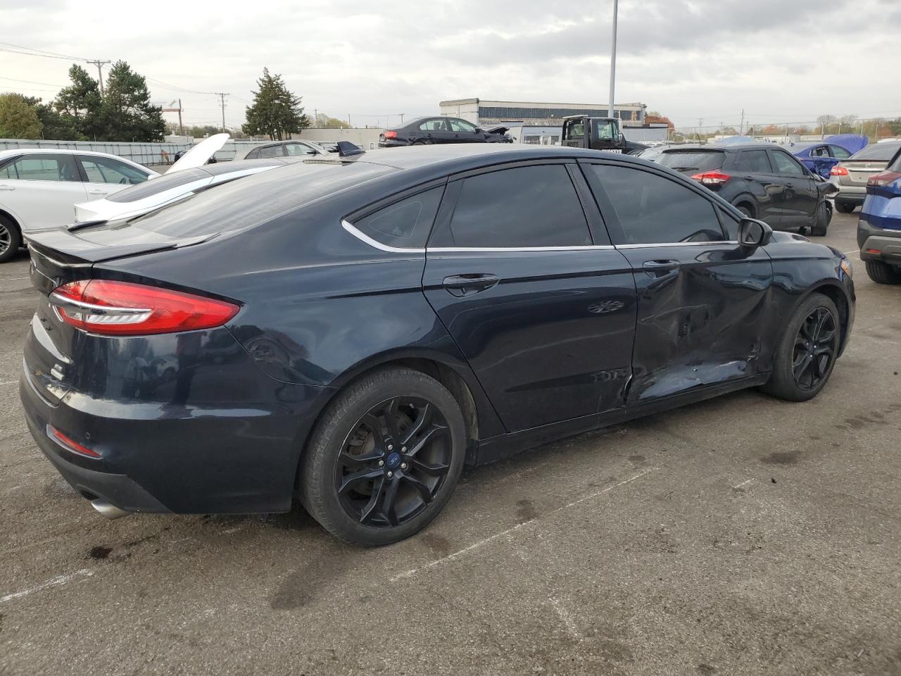 Lot #2969605693 2020 FORD FUSION SE