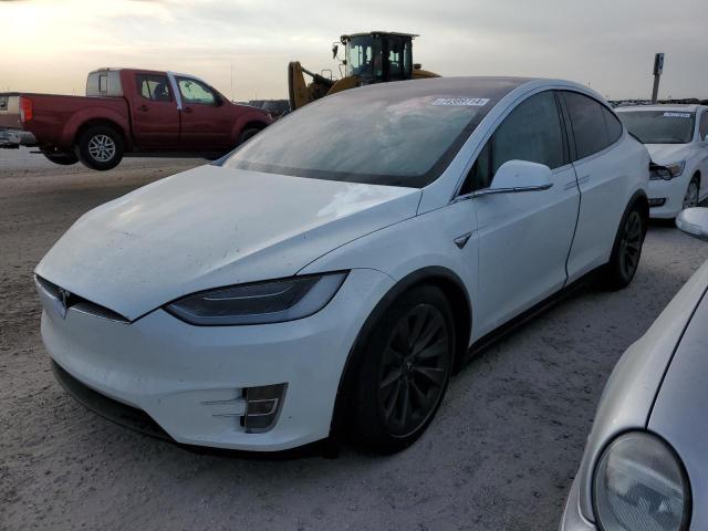 VIN 5YJXCBE28HF076817 2017 Tesla MODEL X no.1