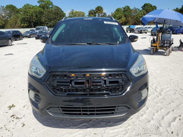 VIN 1FMCU9JD4HUC08549 2017 Ford Escape, Titanium no.5