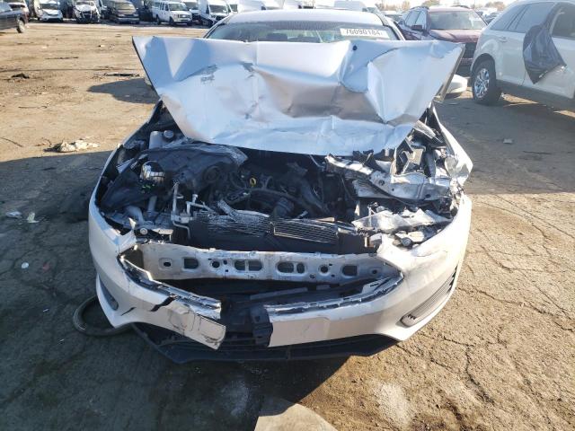 VIN 1FADP3K27GL208422 2016 Ford Focus, SE no.5