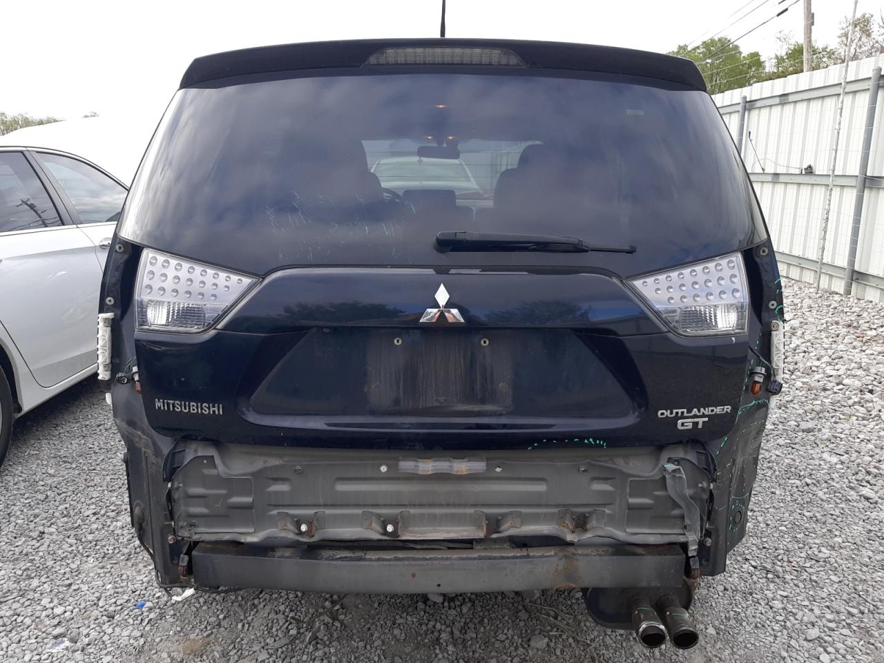 Lot #2923957833 2011 MITSUBISHI OUTLANDER