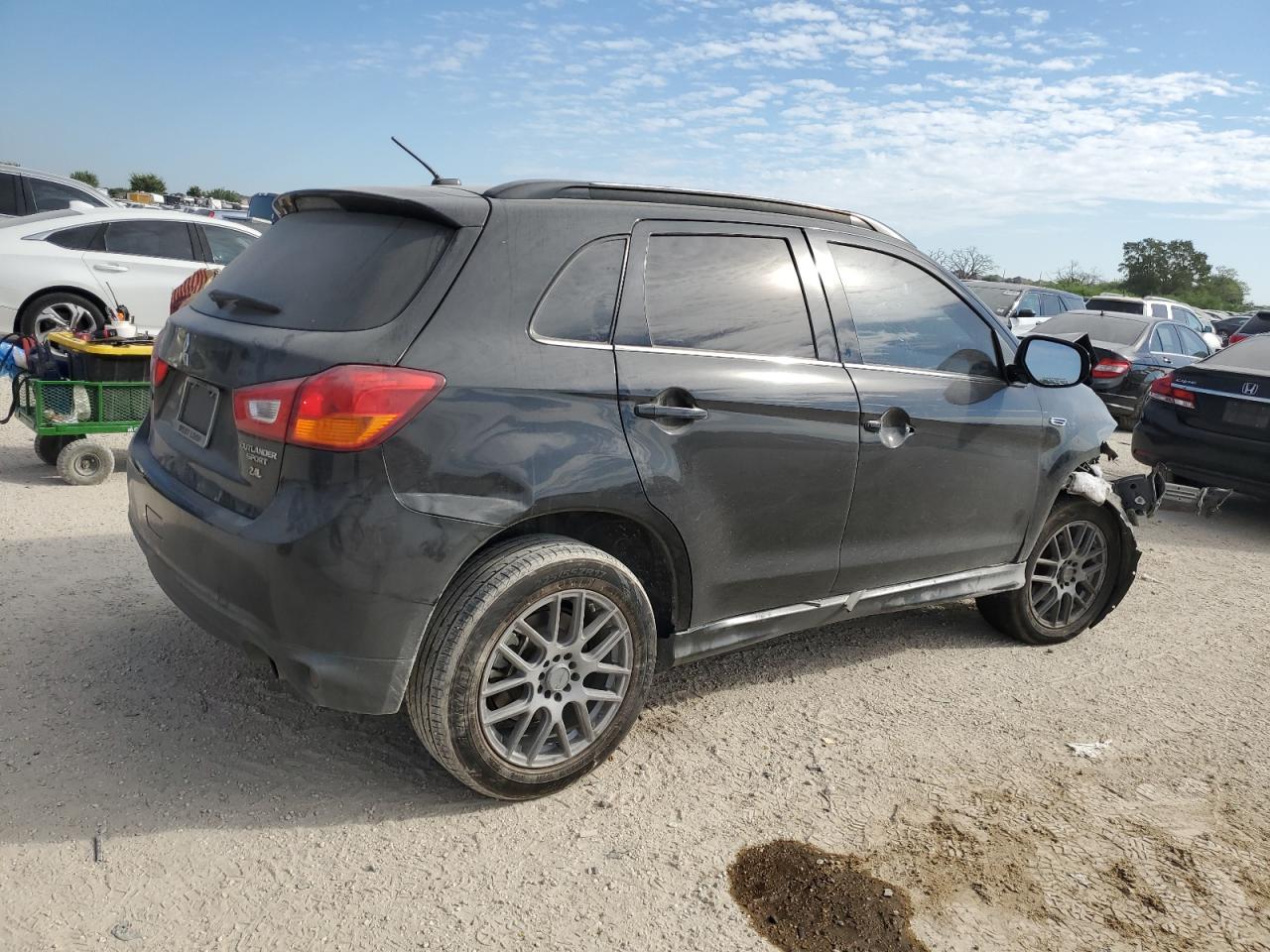 Lot #2969949916 2015 MITSUBISHI OUTLANDER