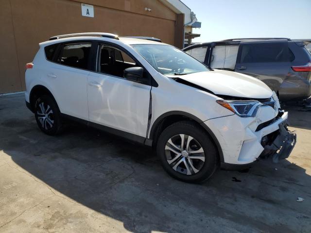 2016 TOYOTA RAV4 LE - JTMZFREV5GD091266
