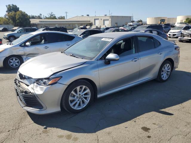 VIN 4T1C11AK5NU620872 2022 TOYOTA CAMRY no.1