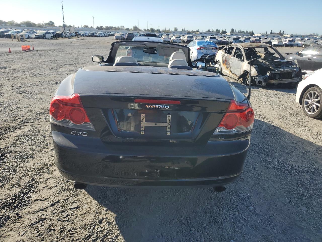 Lot #3034257104 2006 VOLVO C70 T5