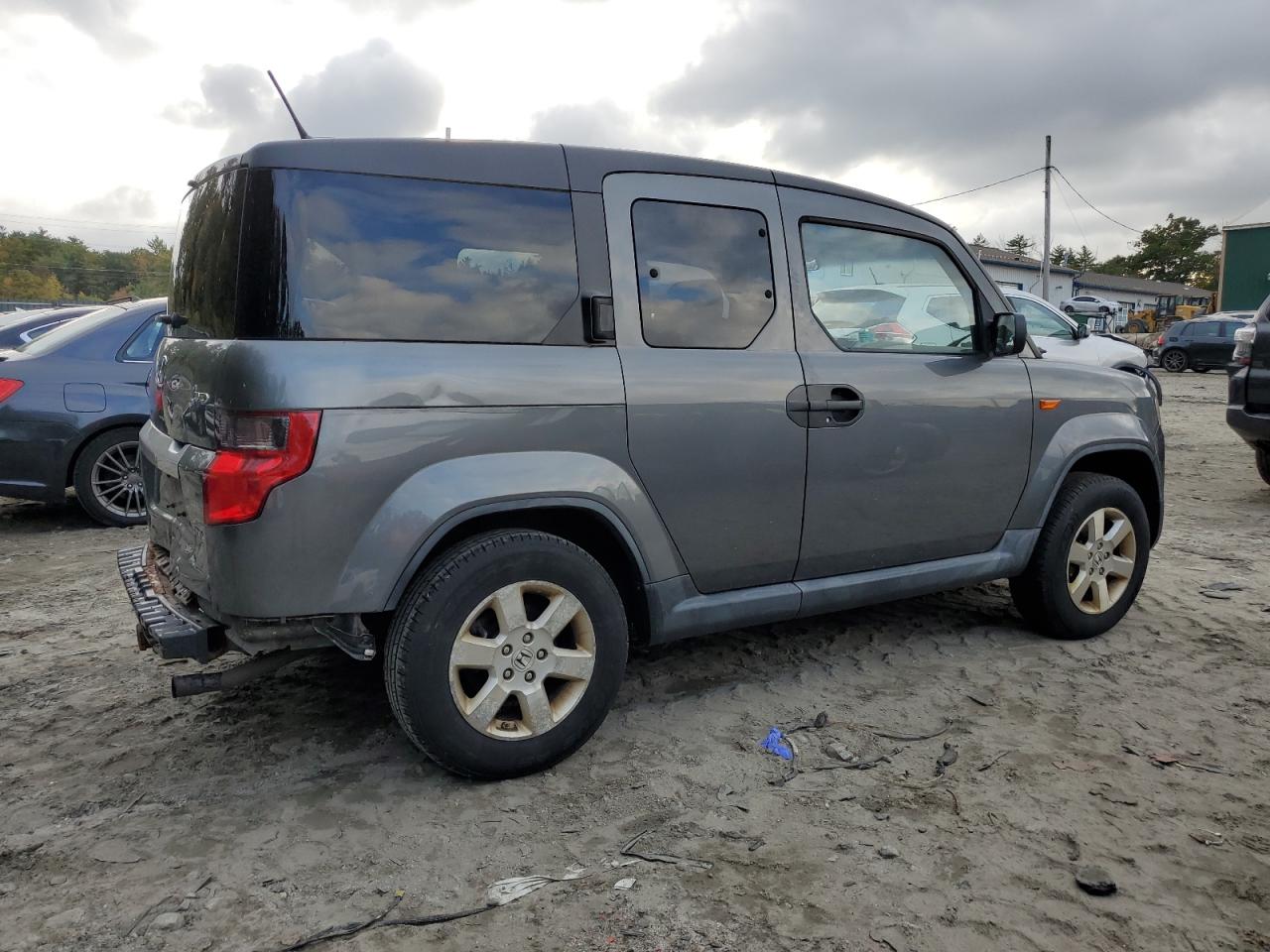 Lot #2901363038 2011 HONDA ELEMENT EX