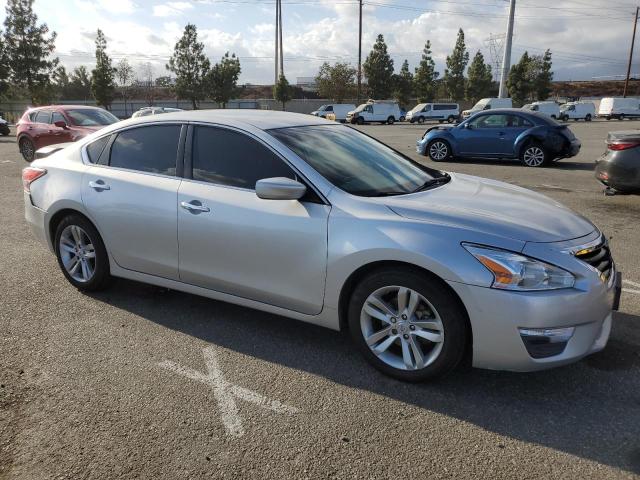 VIN 1N4AL3AP0FC282968 2015 Nissan Altima, 2.5 no.4