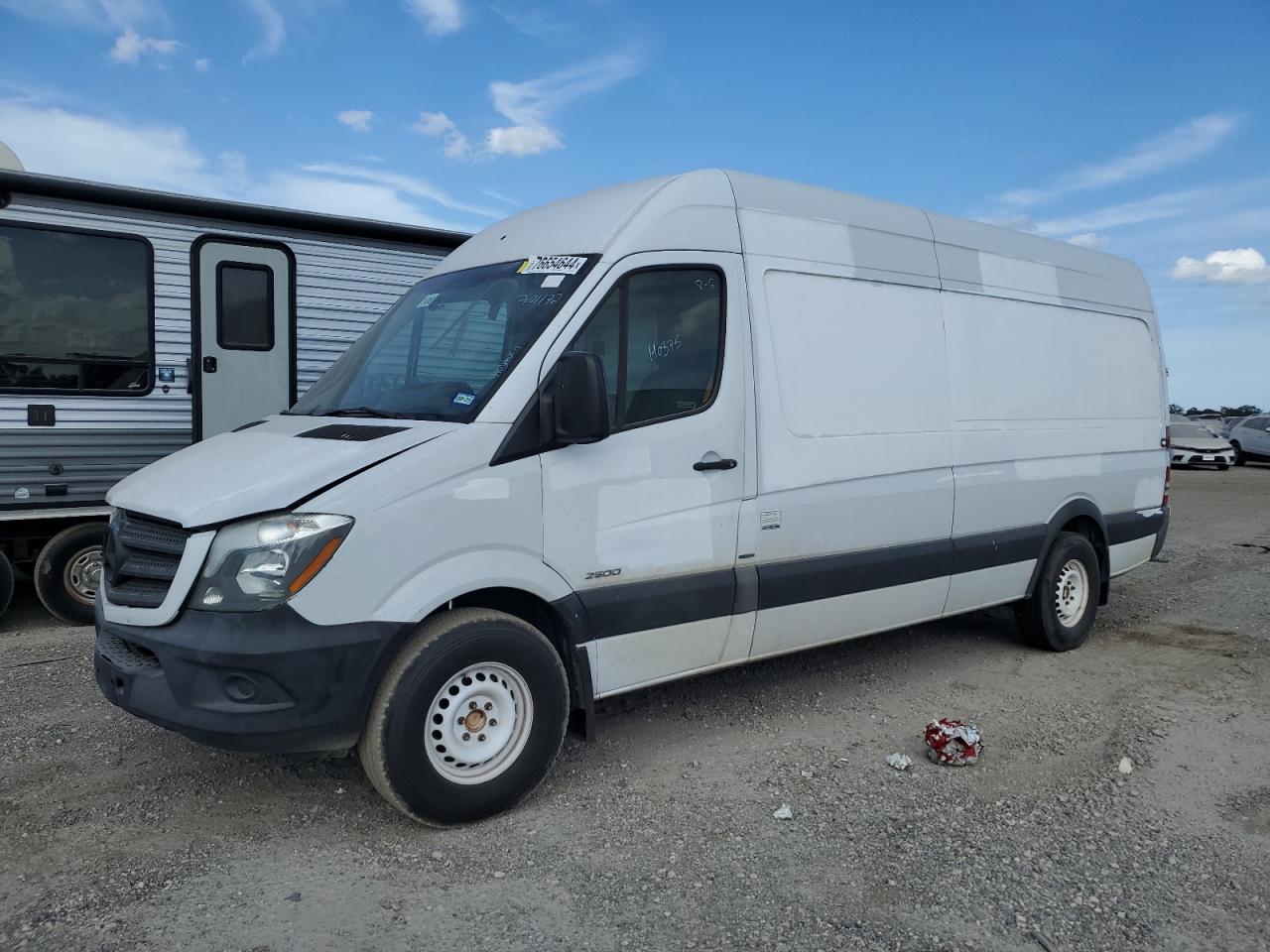 MERCEDES-BENZ SPRINTER 2500
