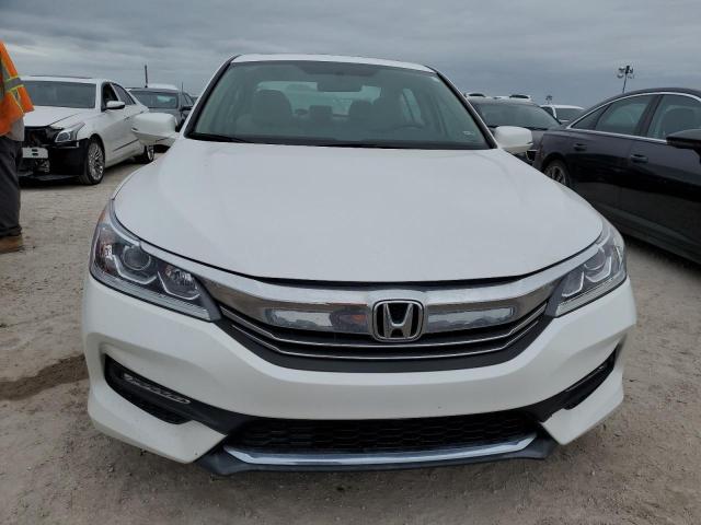 VIN 1HGCR2F71GA004910 2016 Honda Accord, EX no.5