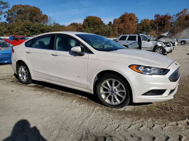 VIN 3FA6P0H73HR278786 2017 Ford Fusion, SE no.4