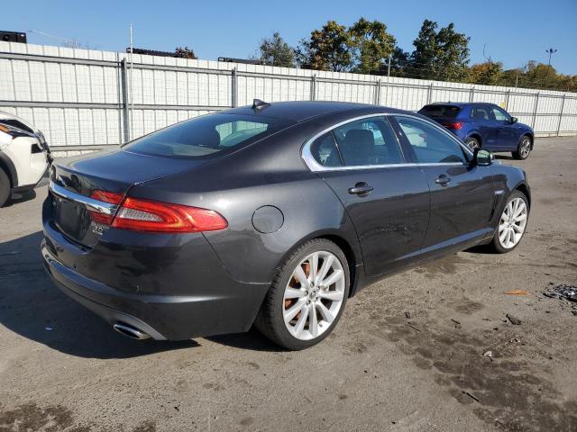 VIN SAJWJ0EF9D8S74939 2013 Jaguar XF no.3