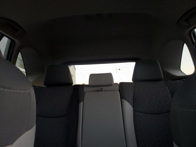 2021 TOYOTA RAV4 XLE - JTMRWRFV5MD136071