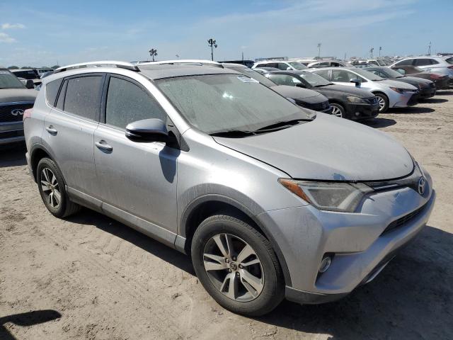 VIN 2T3WFREV3GW291018 2016 Toyota RAV4, Xle no.4