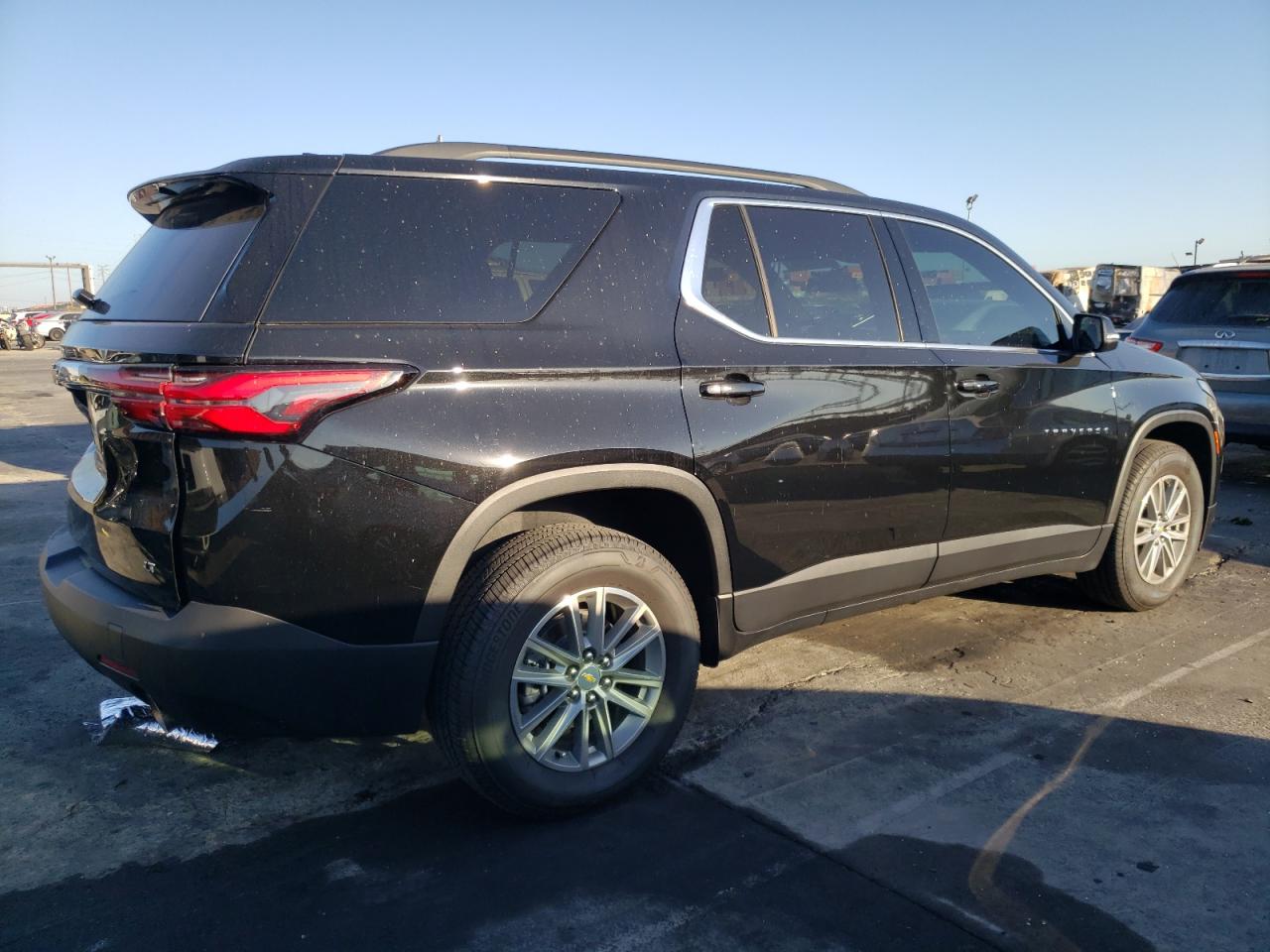 Lot #2974836139 2023 CHEVROLET TRAVERSE L