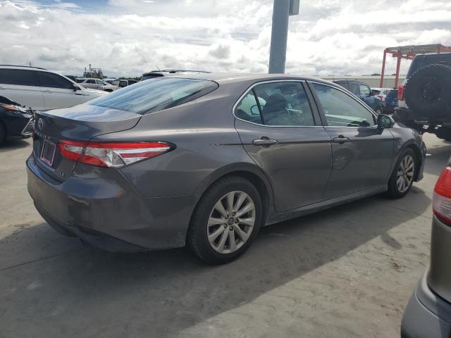 VIN 4T1B11HK6JU093484 2018 Toyota Camry, L no.3