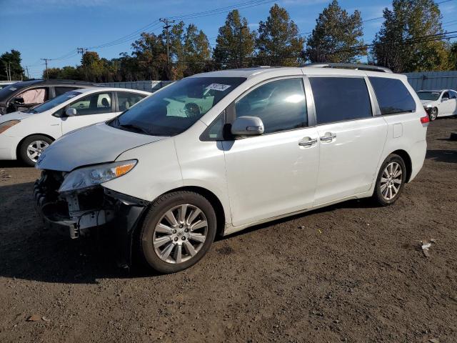 VIN 5TDYK3DC1ES465040 2014 Toyota Sienna, Xle no.1