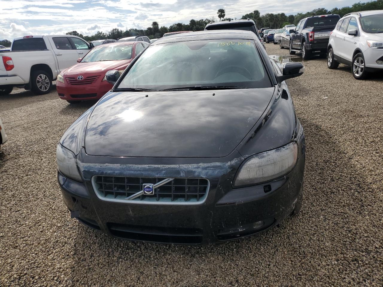 Lot #2980750398 2009 VOLVO C70 T5