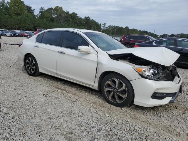 VIN 1HGCR2F8XHA157439 2017 Honda Accord, Exl no.4