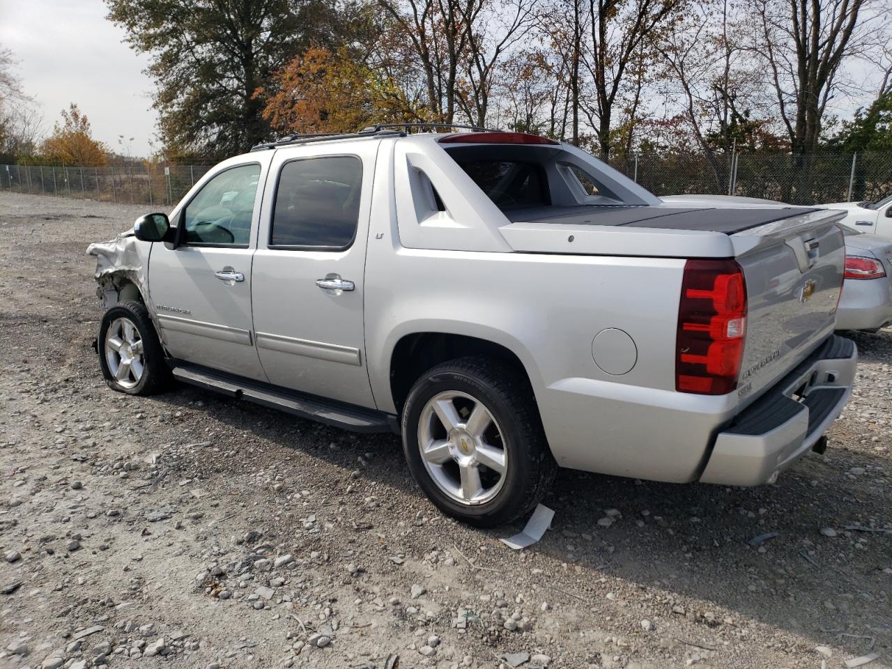 Lot #2952941761 2011 CHEVROLET AVALANCHE