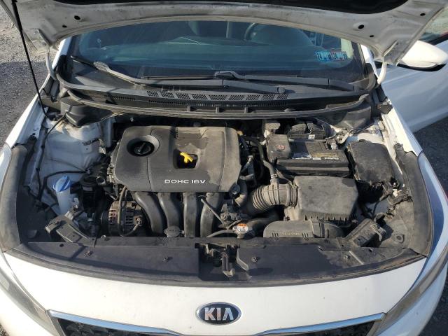 VIN 3KPFK4A77HE143425 2017 KIA Forte, LX no.11