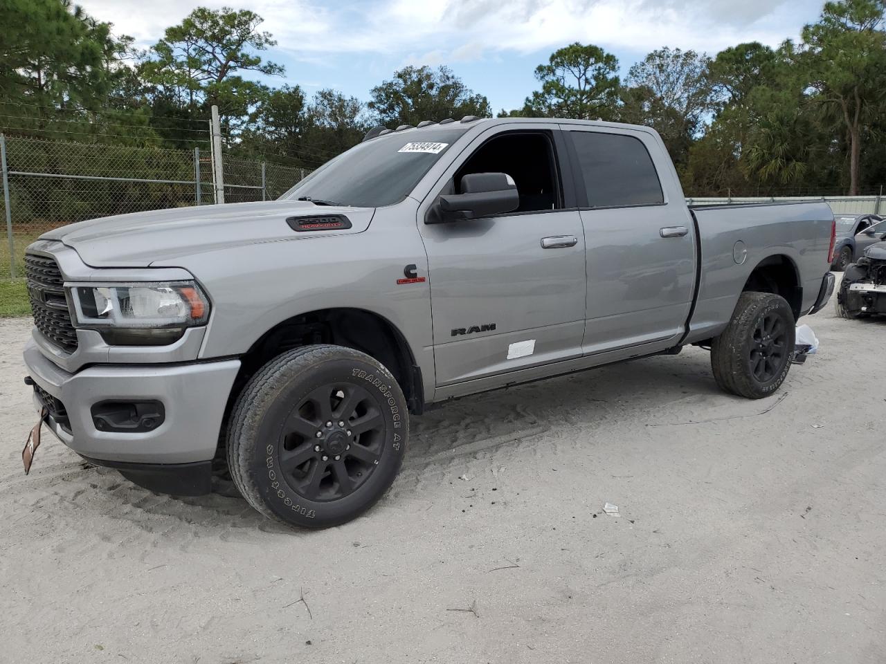 RAM 2500 2022 Crew Cab SRW