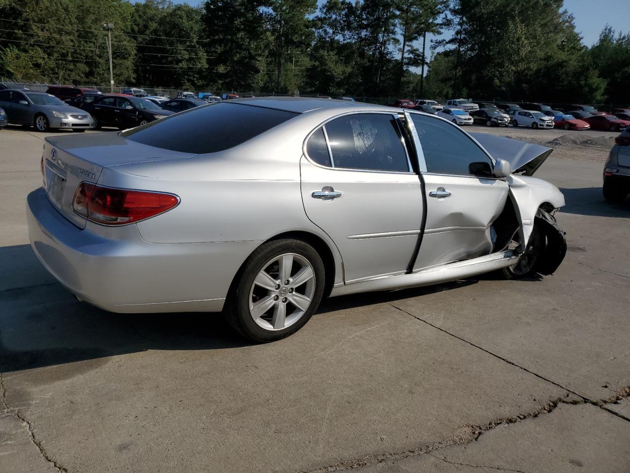 Lot #2926059724 2005 LEXUS ES 330