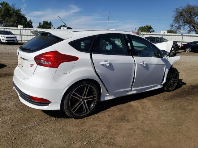 FORD FOCUS ST 2017 white  gas 1FADP3L99HL235957 photo #4