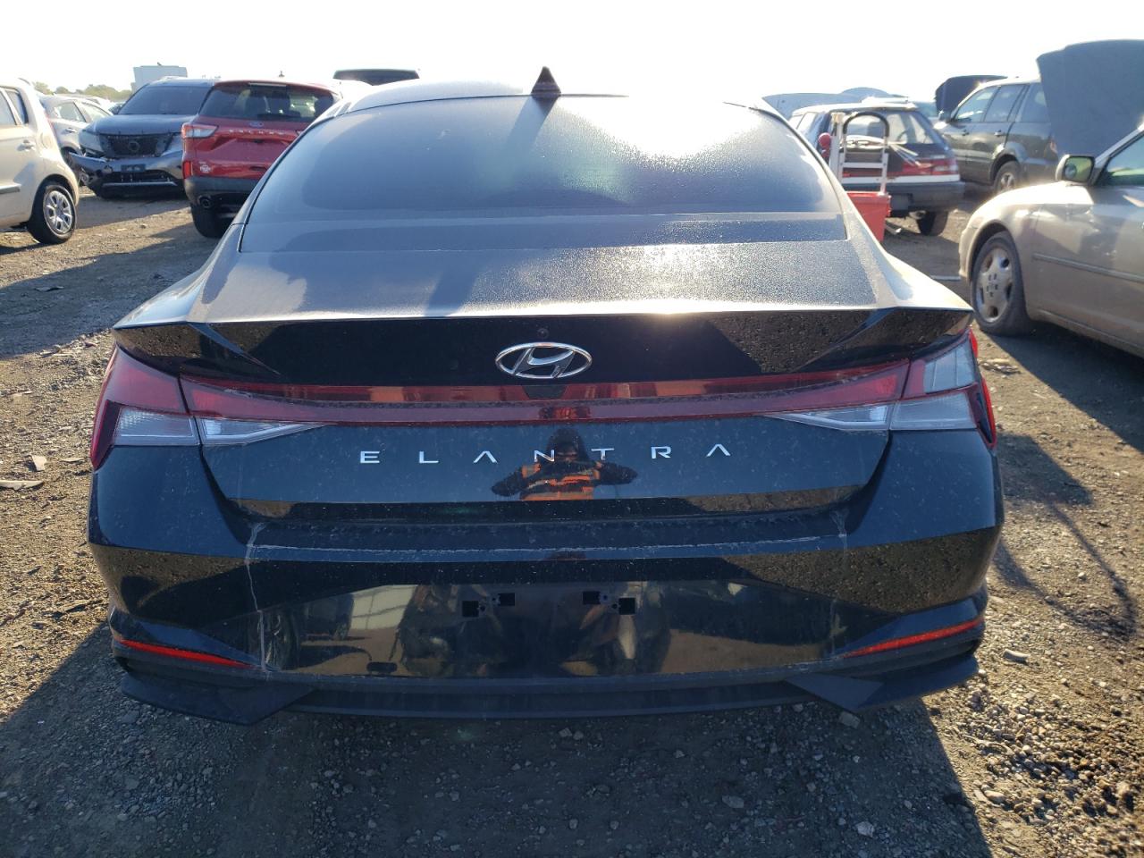 Lot #2926252378 2023 HYUNDAI ELANTRA SE