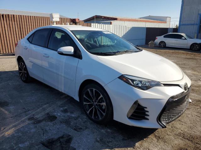 VIN 2T1BURHE2JC082886 2018 Toyota Corolla, L no.4