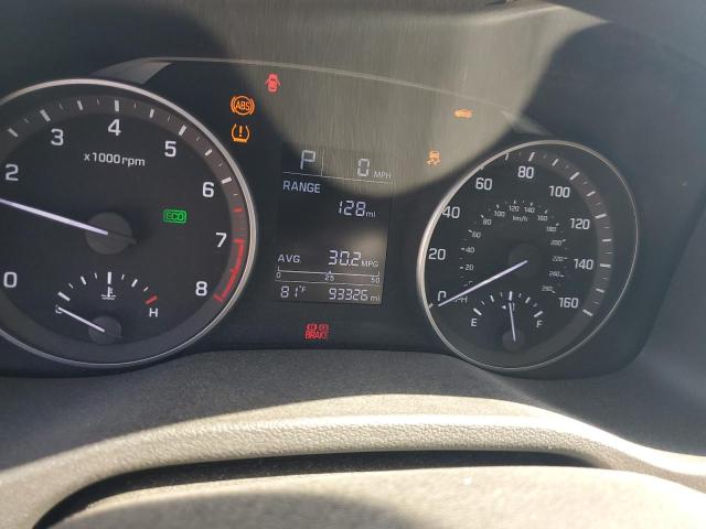 2018 HYUNDAI ELANTRA SE - 5NPD74LF5JH329107