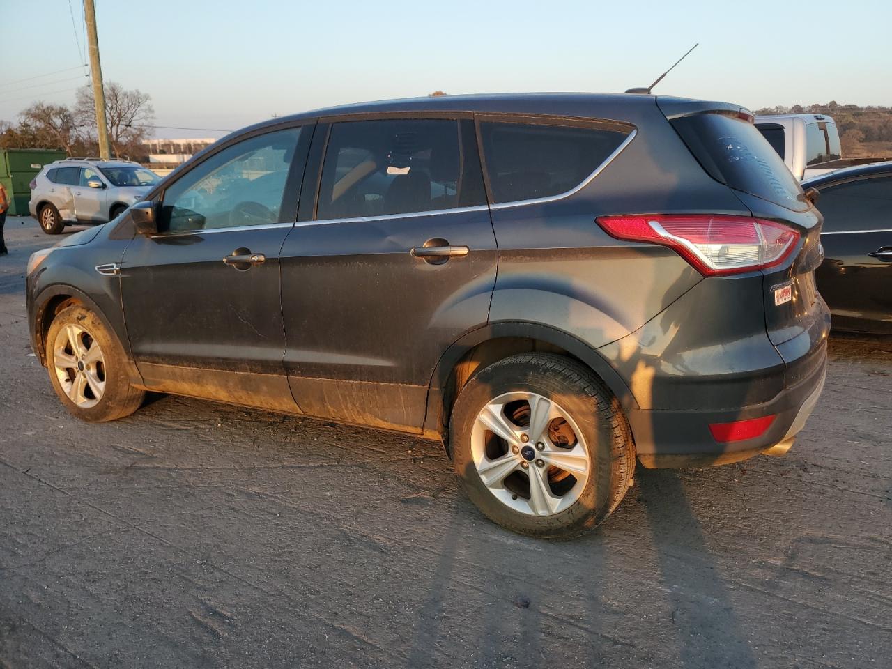 Lot #2954876194 2016 FORD ESCAPE SE