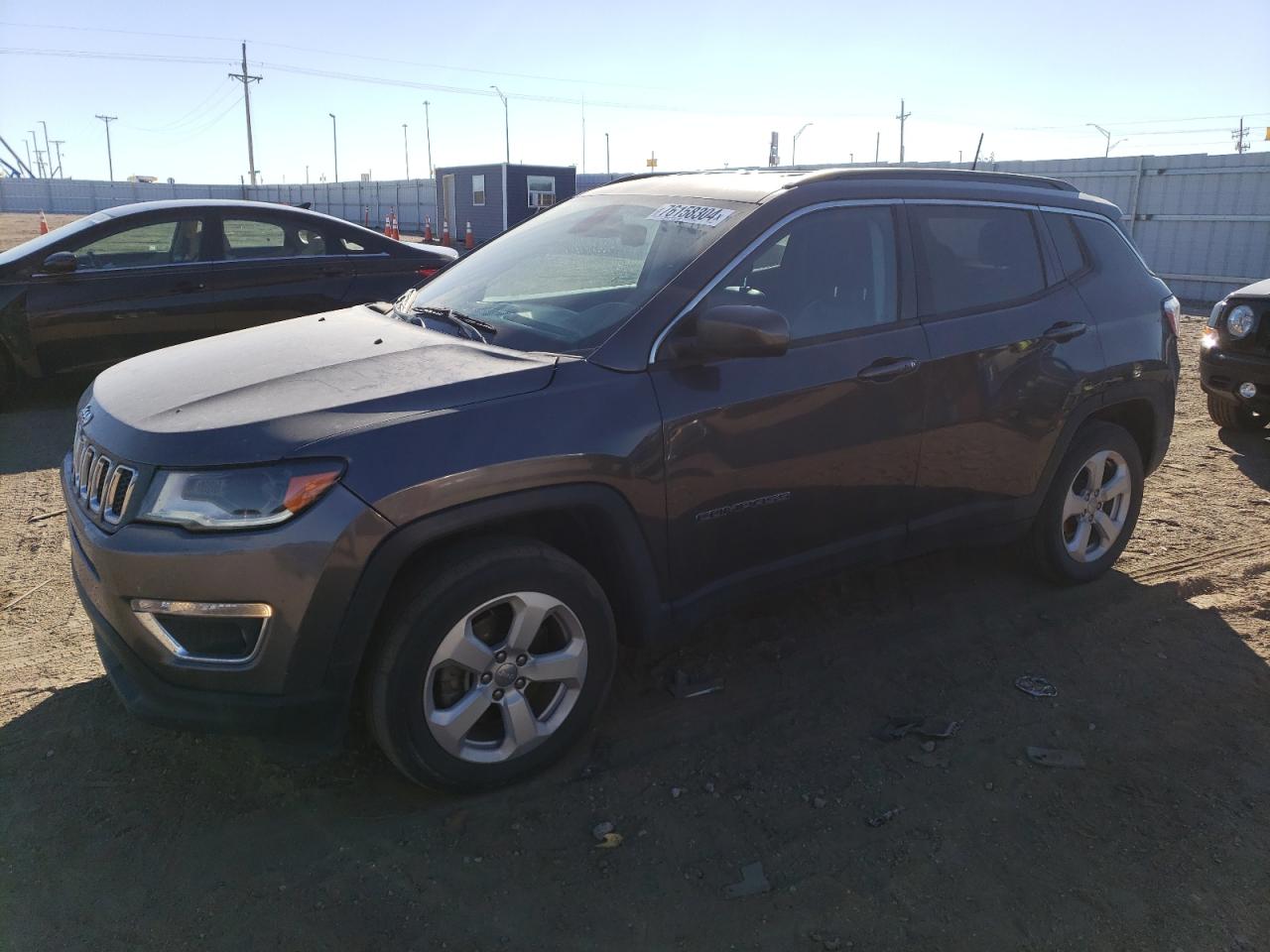 Lot #2974796214 2019 JEEP COMPASS