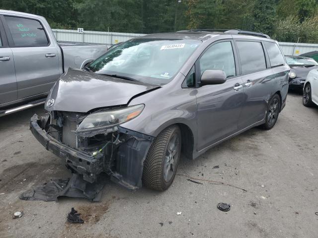 VIN 5TDXK3DC7FS682511 2015 Toyota Sienna, Sport no.1