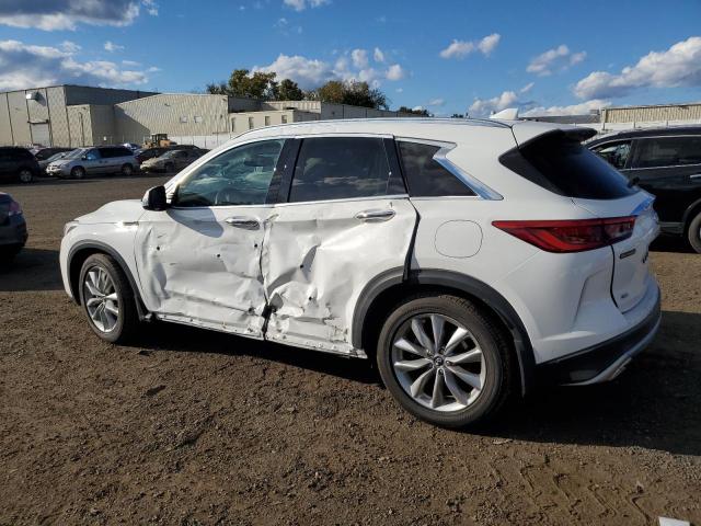 VIN 3PCAJ5M35KF139063 2019 Infiniti QX50, Essential no.2