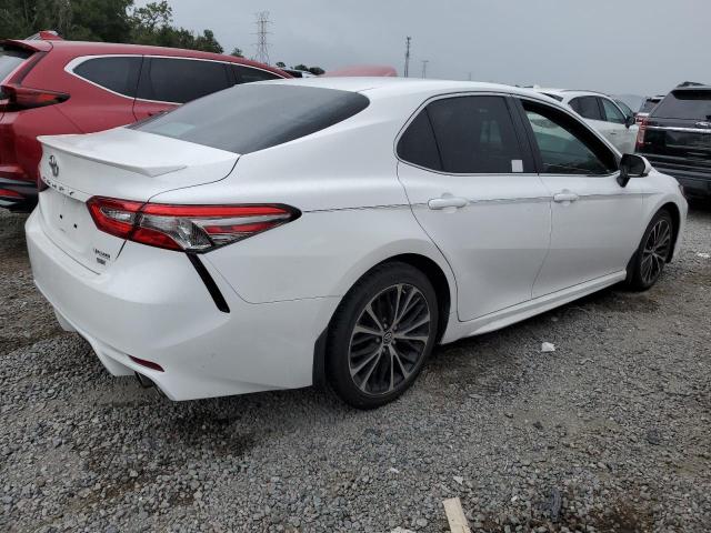 VIN 4T1B11HK7JU555311 2018 Toyota Camry, L no.3