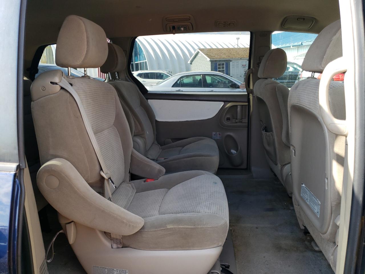 Lot #2926167379 2006 TOYOTA SIENNA LE