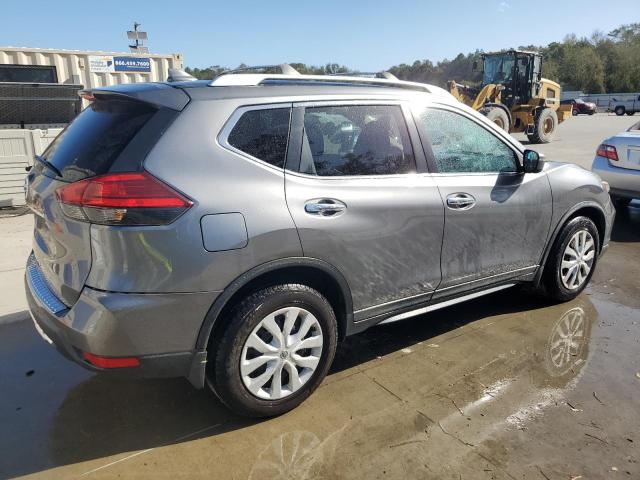 2017 NISSAN ROGUE S KNMAT2MT6HP500520