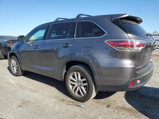 VIN 5TDZARFH4FS012079 2015 Toyota Highlander, LE no.2