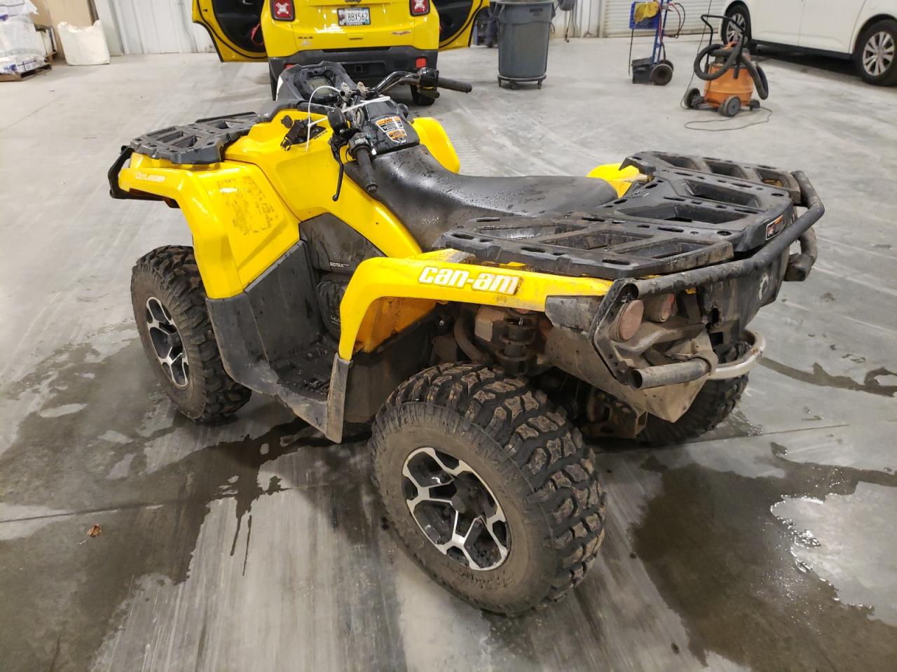 Lot #2969115346 2016 CAN-AM OUTLANDER