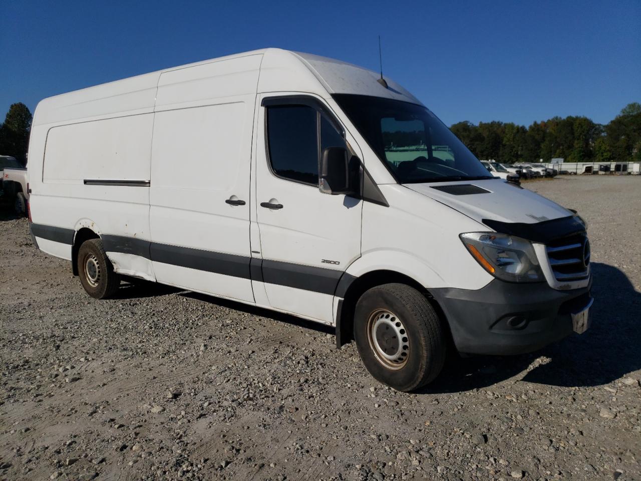 Lot #2928476823 2015 MERCEDES-BENZ SPRINTER 2